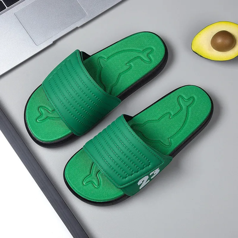 Chinelos de verão respiráveis ​​homens leves chinelos de secagem rápida confortáveis ​​slides interiores e exteriores à prova dwaterproof água sapatos de praia