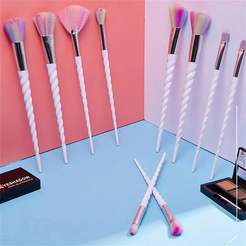 10 pçs/set Pincéis de Maquiagem Coloridos Conjunto Fundação Sombra Em Pó Pincel de Maquiagem Ferramentas Cosméticas pinceaux maquillage licorne