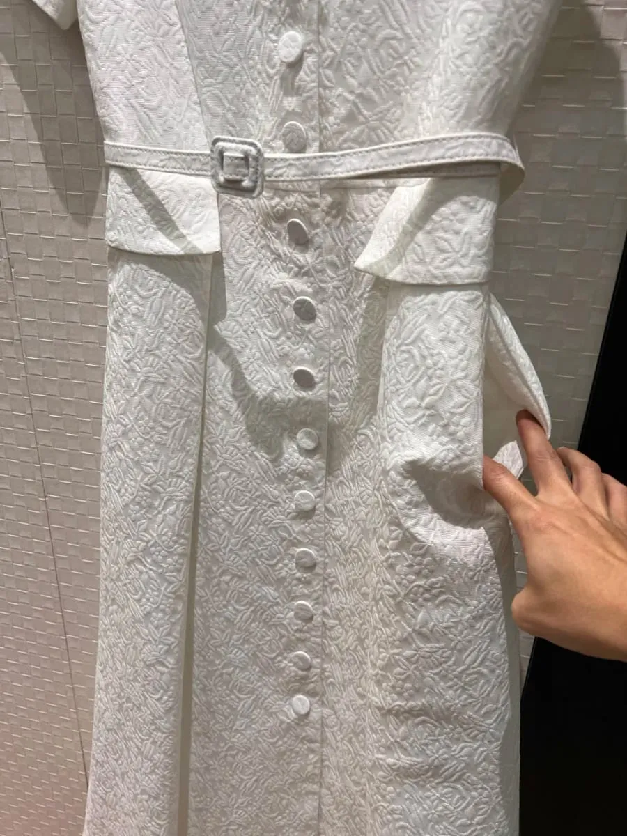 Flores 3d padrão em relevo 2026 primavera feminino único breasted vestidos longos cinto bolsos vestido preto branco