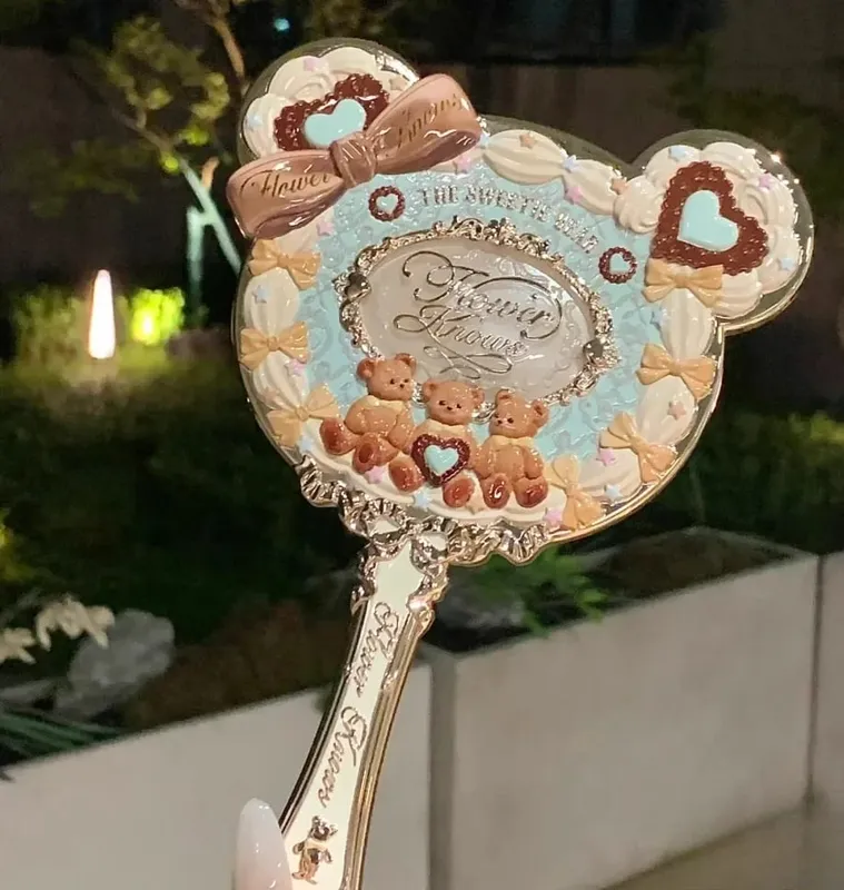 Flower Knows Handheld Makeup Mirror Air Cushion Comb All Series Relief Pattern Limited Color Makeup Tool Kit