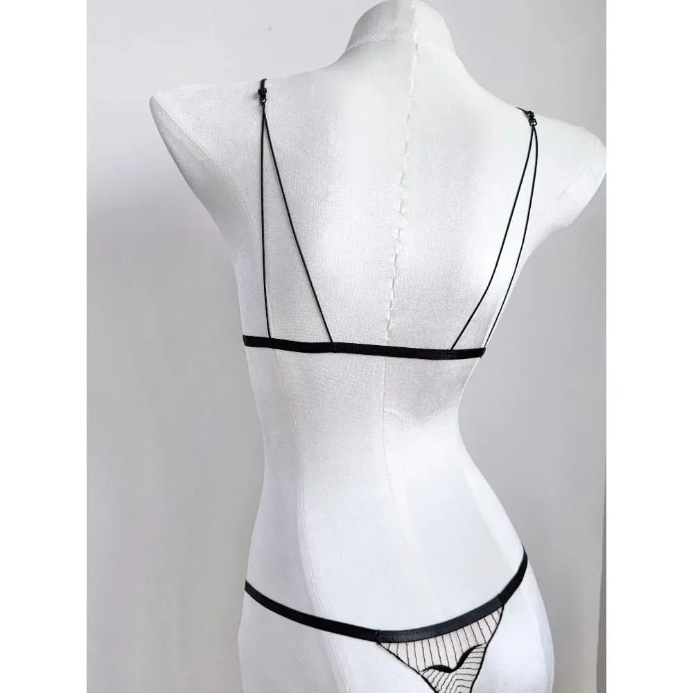 Conjunto de sutiã triangular francês premium, renda sem fio, ultra fino, alça fina, macio, sexy, lingerie sem costas, 32-38 A-B conjunto de copo