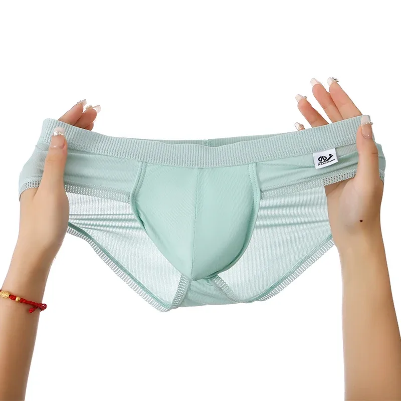 New Arrival Men's Briefs Ice Silk Underwear Seamless Breathable Low Waist Panties Shorts