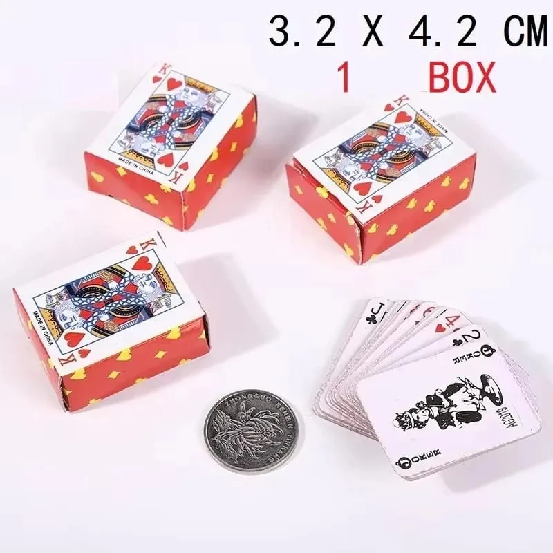 Mini cartas de jogo de pôquer, engraçadas, fofas, super pequenas, presentes, brinquedos de viagem, adereços de brincadeira, cartão de pôquer em miniatura