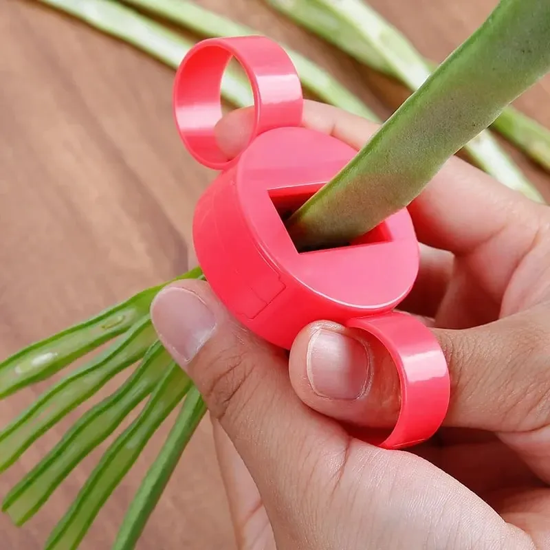 Bean Slicer Green Bean Slicer Cutter Cut Fruit Vegetable Stringer Peeler Remover for Easy Vegetable Slicer Kitchen Gadgets