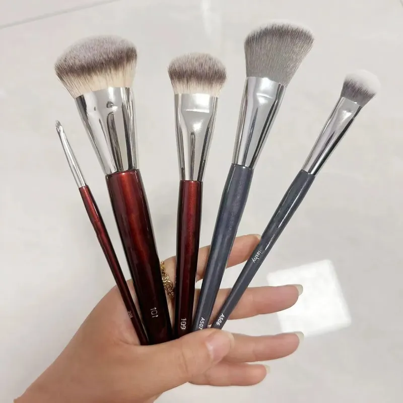 Pincéis de maquiagem para base com contornos, 1 peça, 101, base líquida, corretivo, pincel de maquiagem, cabo de madeira vermelha, ferramentas cosméticas 506 — image 9