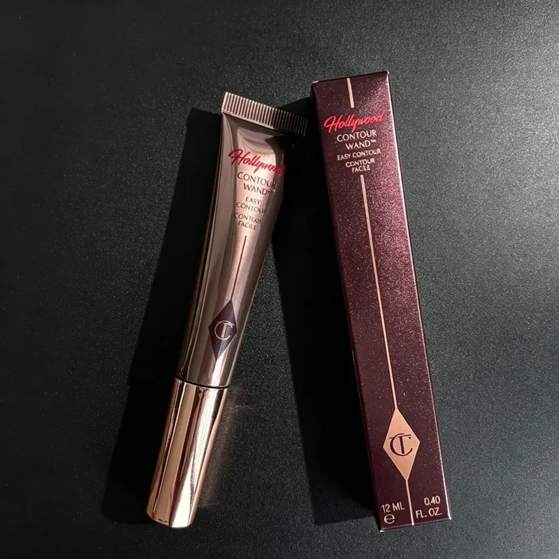 Charlotte Tilbury Liquid Contour Featherlight&Serum Foundation Luminous&Cream Blush Velvety Waterproof Smooth Blendable Makeup