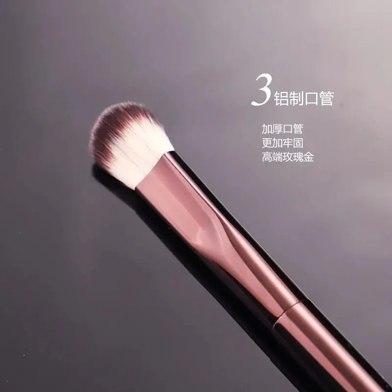 1 件斜角遮瑕化妝刷中眼影化妝刷基本專業化妝工具金屬手柄 — image 3