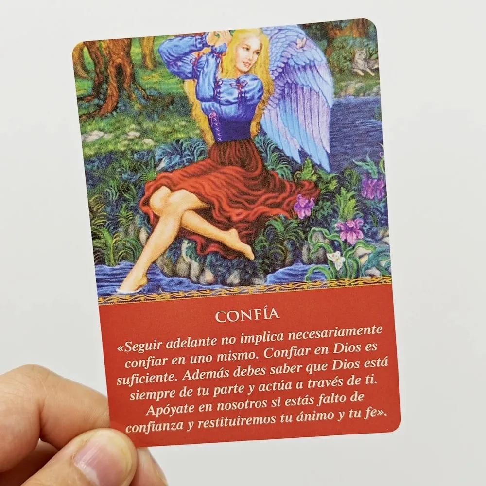 Daily Guidance From Your Angels Oracle Deck 10.4*7.3cm Spanish Edition 44 Pcs Cards