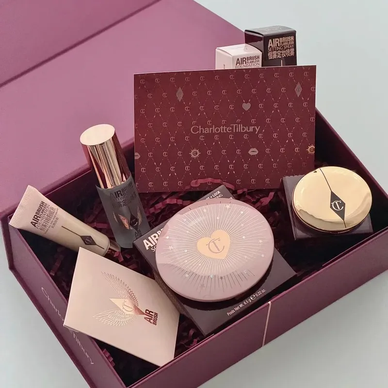 Charlotte Tilbury Setting Spray 16H à prova d'água sem peso e varinha de contorno misturável edificável e sombra 12Pan intensamente pigmentada