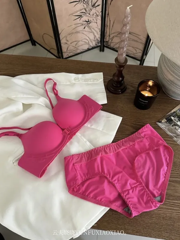 Conjunto de lingerie sem costas com fecho frontal e conjunto de sutiã pequeno, anti-flacidez, edificante, confortável e sem aro.