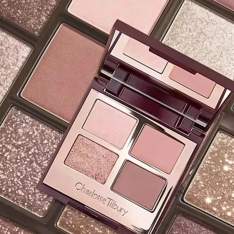 Charlotte Tilbury Hollywood Flawless Liquid Highlighter hidrata a pele Paleta luxuosa com acabamentos metálicos brilhantes e acetinados