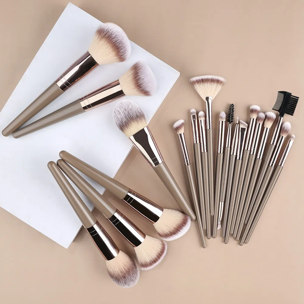 Conjunto de pincéis de maquiagem 3-20 peças, base, sombra, blush, iluminador macio, corretivo kabuki, pincel de mistura, ferramenta de beleza feminina