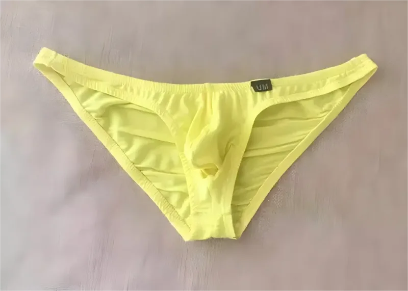 Men's Modal Briefs Ultra-Thin Breathable Ruched Hip Lift 3D Form-Fitting Bulge Enhancing Comfortable Underwear Fashion Sexy