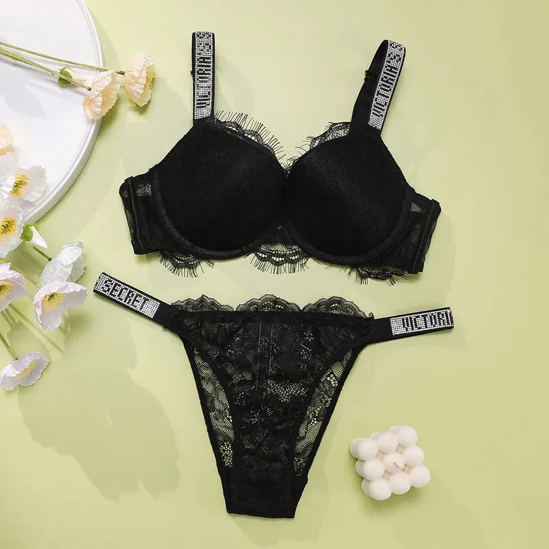 Bra and Panty Set Comfortable push up Shapewear Adjustable Padded Gathered New V Lace Lingerie Set Women's Sexy
