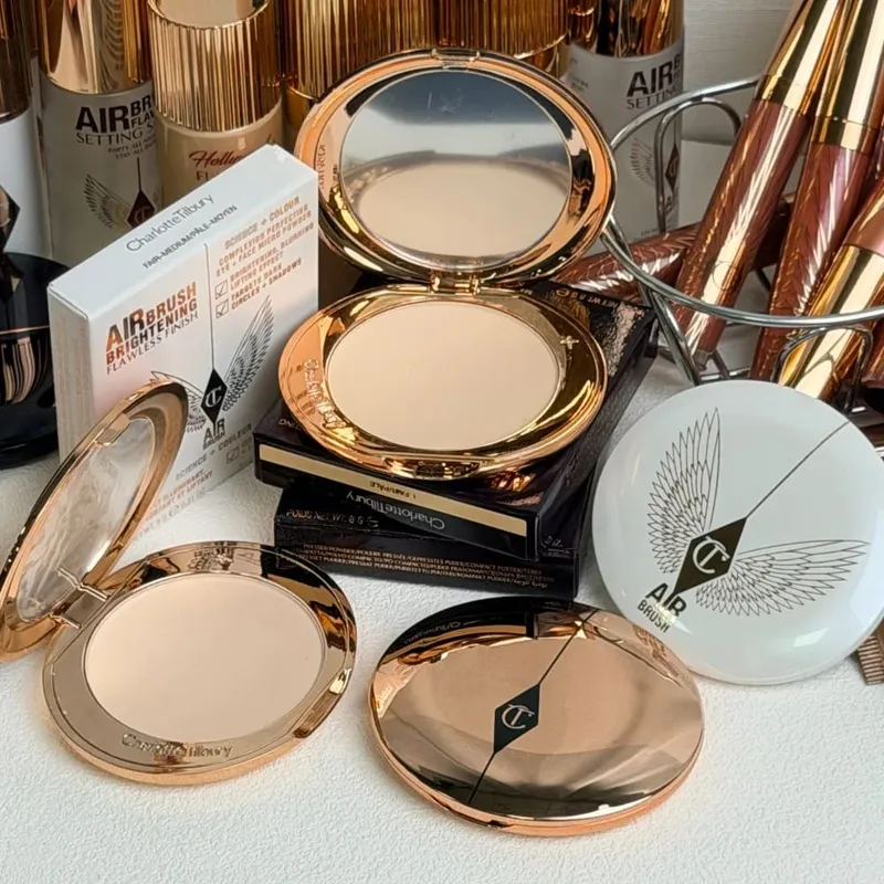 Charlotte Tilbury 霧面定妝粉餅 4 色粉底液好萊塢無瑕濾鏡 CT 化妝包禮品化妝品 — image 3