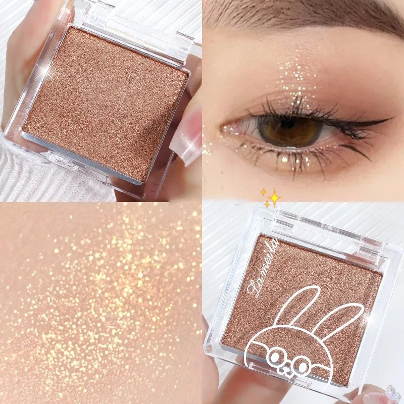 Paleta de iluminador facial branco puro fosco, monocromático, sombra de jade perolada, iluminador natural, maquiagem de contorno