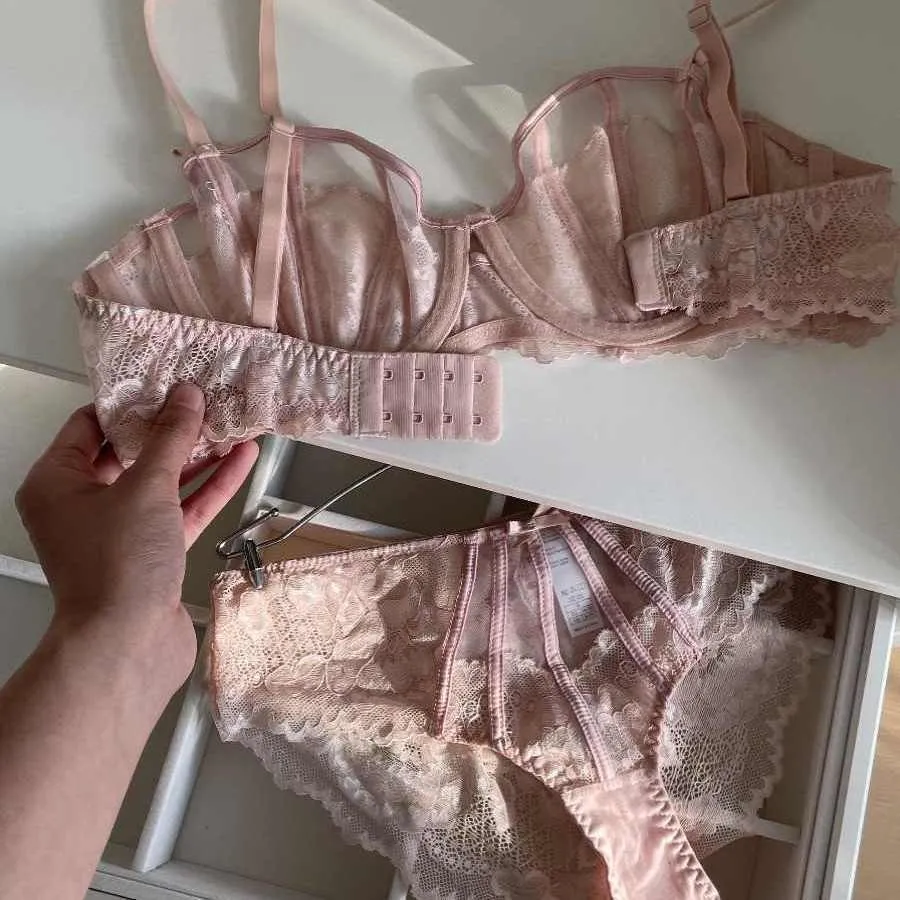 Beautiful Embroidered Floral Lingerie Set With Lined Comfortable Bra And Underwear Wired Bra And Panties For Outerwear Daily