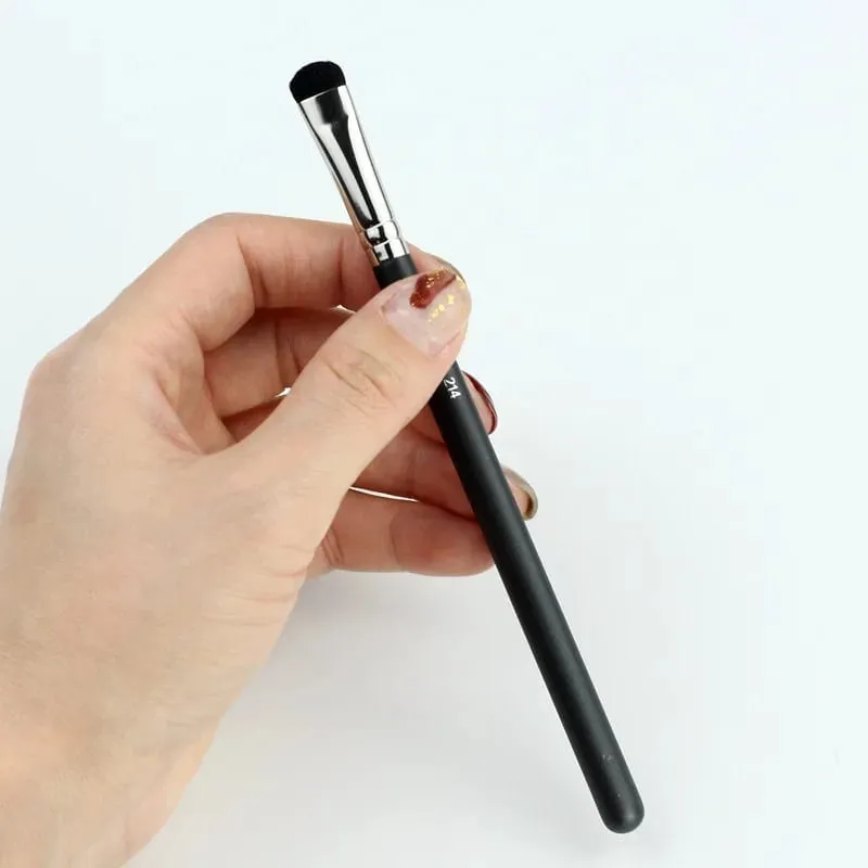 1pc M series Makeup Brushes Powder Contour Eyeshadow Make Up Brush Animal Hair Wood Handle High Quality Cosmetic Tool Artist