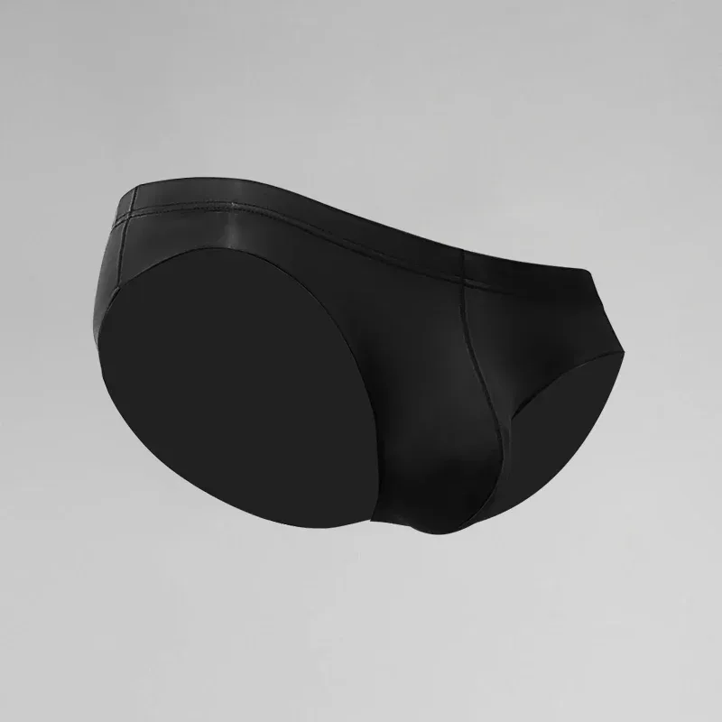 Roupa interior masculina modal. Estilo superfino de gelo e seda para o verão. Cuecas masculinas atraentes e respiráveis. Cuecas sexy e translúcidas