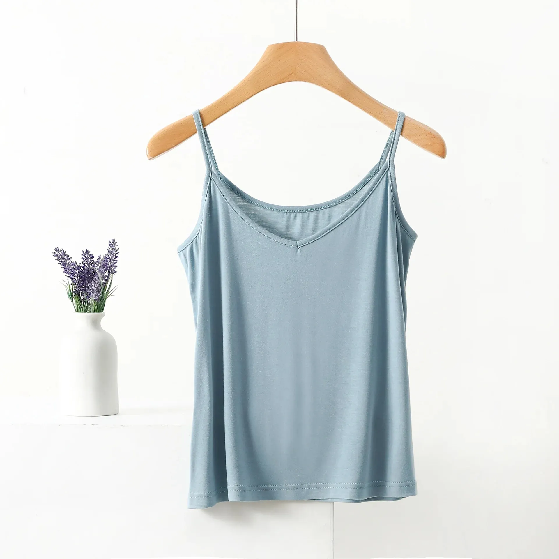 Top de alça espaguete feminino halter com decote em v básico cami sem mangas regata feminina verão cor sólida