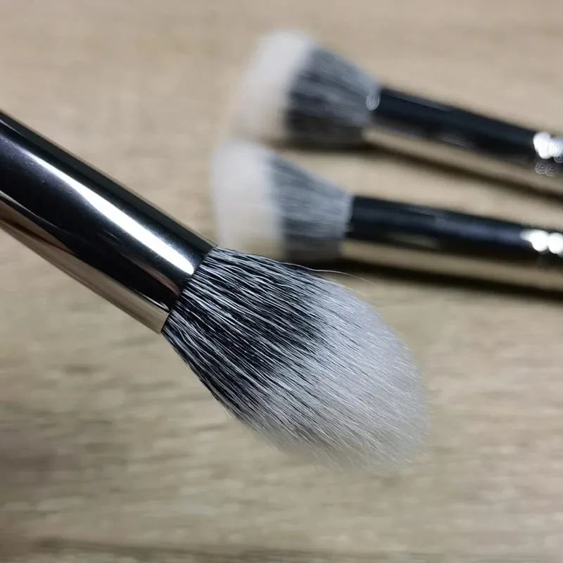 點畫高光澤化妝刷腮紅山羊毛多功能美容粉底化妝刷工具 — image 5