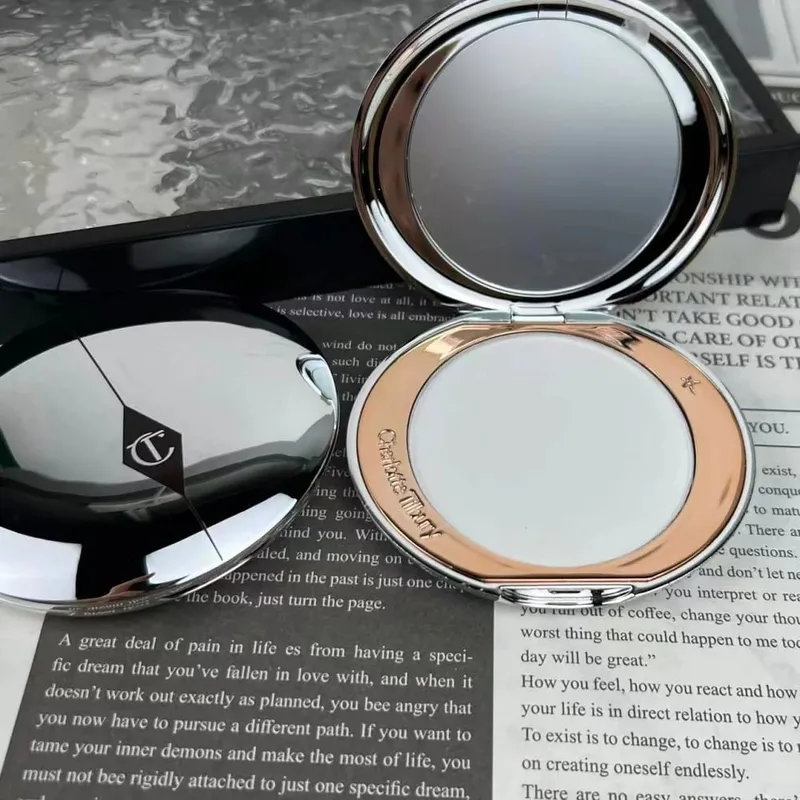 Charlotte Tilbury Airbrush Acabamento impecável Suavização de poros desfocados Maquiagem CT Edição limitada Disco de prata Configuração em pó cosmético — image 13
