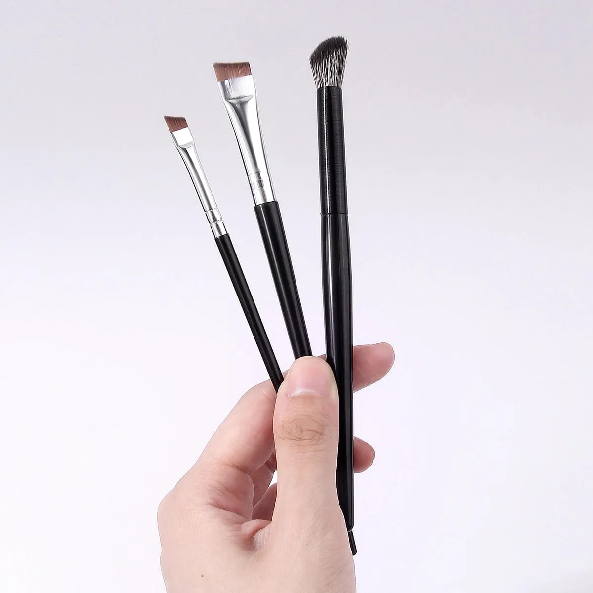 3 pçs profissional sobrancelha corretivo pincéis de maquiagem conjunto macio cabelo sintético angulado sombra de olho escova de mistura para ferramentas de maquiagem dos olhos — image 4
