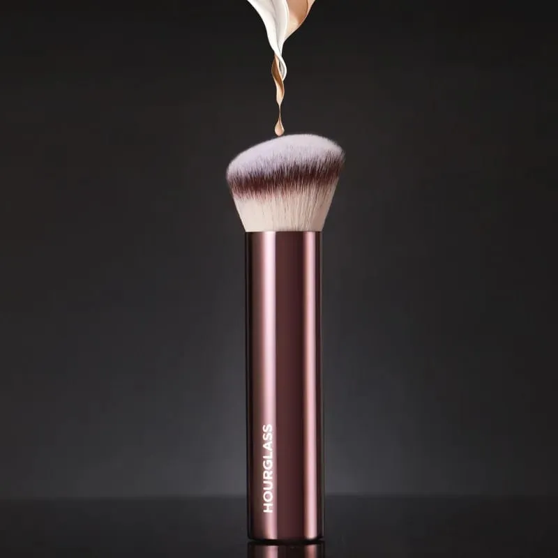 1 件 HG Pro Foundation retra 化妝刷粉末輪廓腮紅化妝刷金屬手柄高光古銅色高端無盒