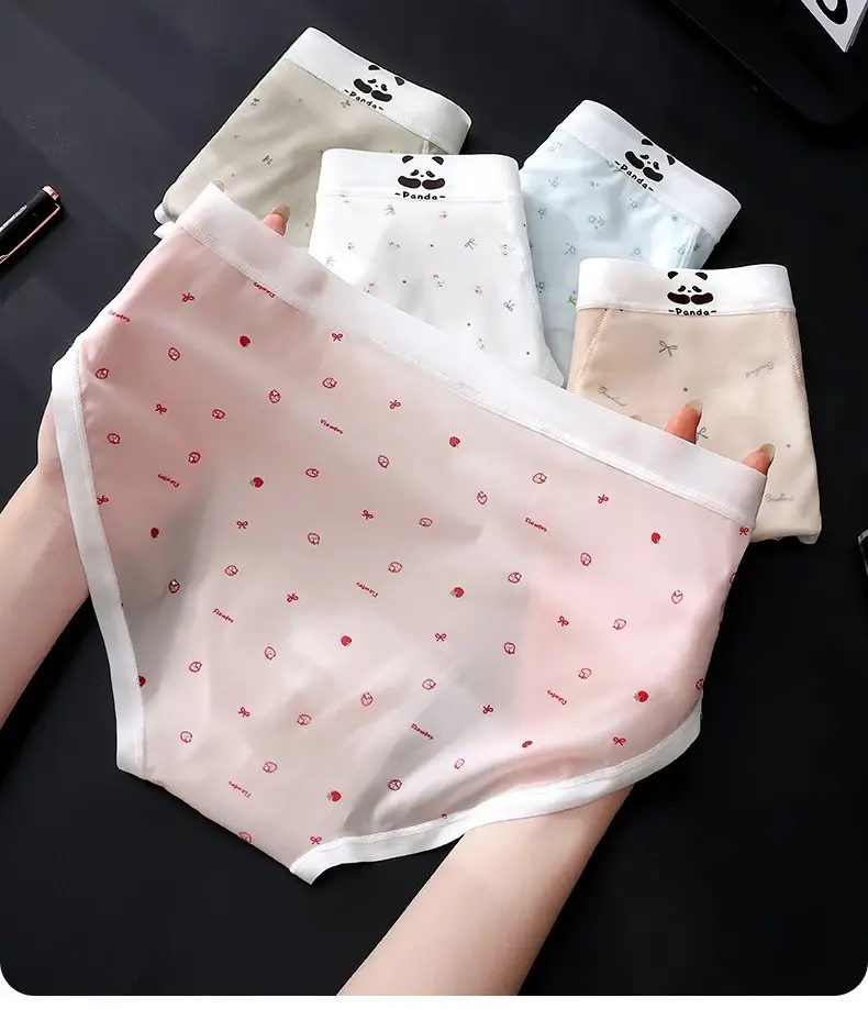 Summer Thin Ice Silk Sexy Men's Underwear Quick Drying Breathable Seamless Male Briefs Panda Cartoon Cute Men's Triangle Pants