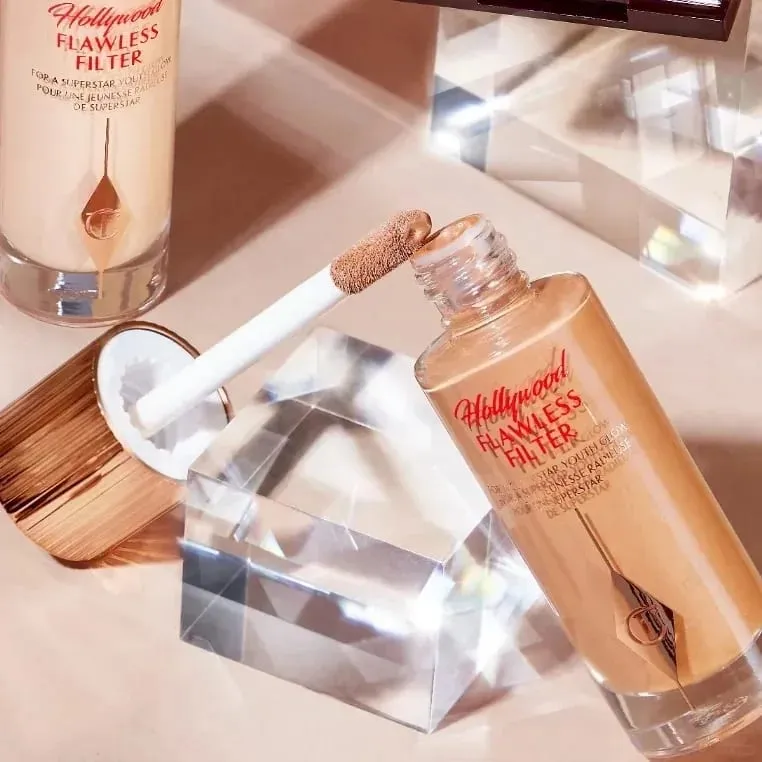 Charlotte Tilbury Liquid Contour Featherlight&Serum Foundation Luminous&Cream Blush Velvety Waterproof Smooth Blendable Makeup
