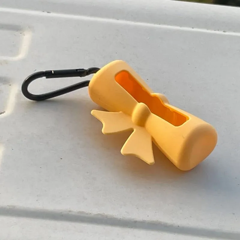 Novo arco doce forma de amendoim silicone batom capa chaveiros cor sólida saco de armazenamento batom leve titular bálsamo labial