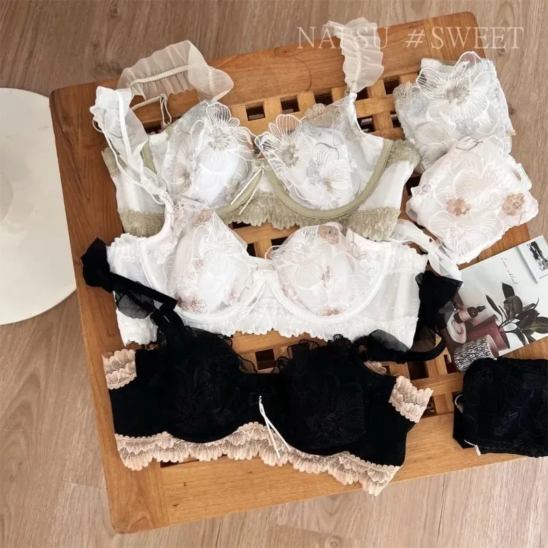 Pure Desire Minimizer 胸罩兔耳罩超薄支撐大胸復古刺繡蕾絲內衣套裝女 S-XL MOYISU — image 2